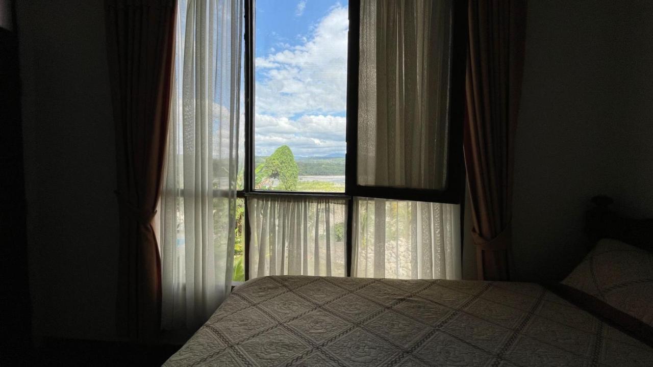 Hotel Puerto Selva Villa Tunari Ngoại thất bức ảnh
